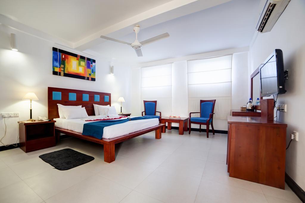Pigeon Island Beach Resort And Spa Nilaveli Exterior photo