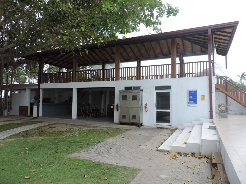 Pigeon Island Beach Resort And Spa Nilaveli Exterior photo