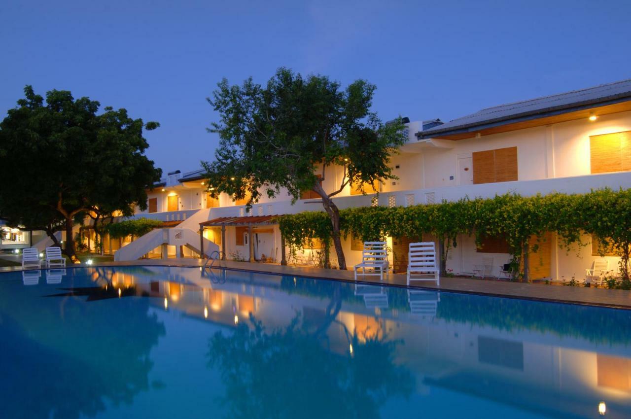 Pigeon Island Beach Resort And Spa Nilaveli Facilities photo